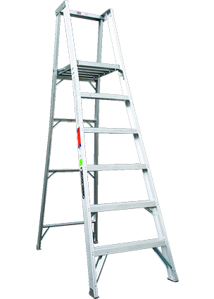 [CCU - 1005] D ESCALERA C/PLATAFORMA AP1005 ALUMINIO CUPRUM